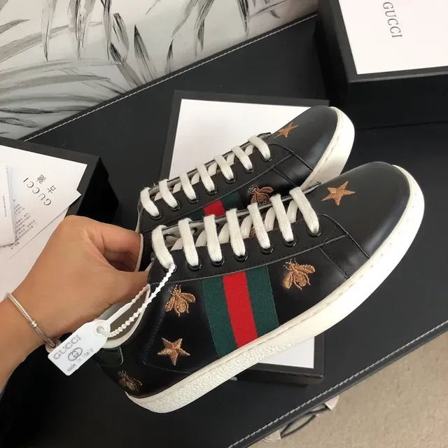 Gucci Ace কালো চামড়ার সিলাই করা মৌমাছি ও তারা লাইফস্টাইল স্নিকার্স 5