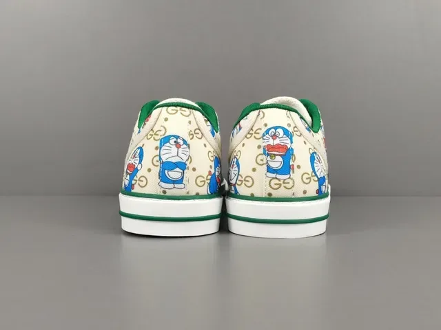 Gucci Ace Doraemon impresión canvas lifestyle zapatillas 14