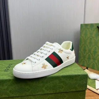 Gucci Ace Zapatillas Lifestyle Blancas Verdes De Cuero Superior Con Detalle De Rayas Web