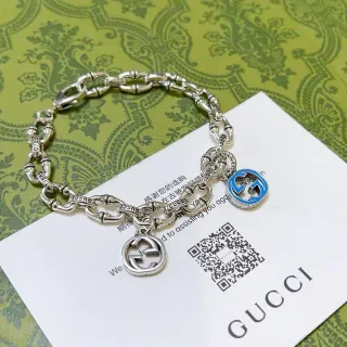 Gucci Cadena Silver Blue Charm Bambú Doble GG Charms Pulsera