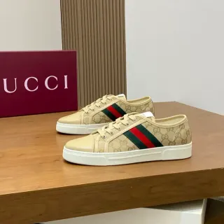 Gucci 米色 红色 GG 印花 帆布 皮革 鞋头 生活方式运动鞋