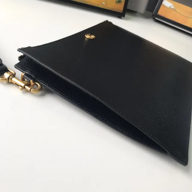 Gucci Black Gold Textured Pebbled Leather Interlocking G Logo Wristlet 5