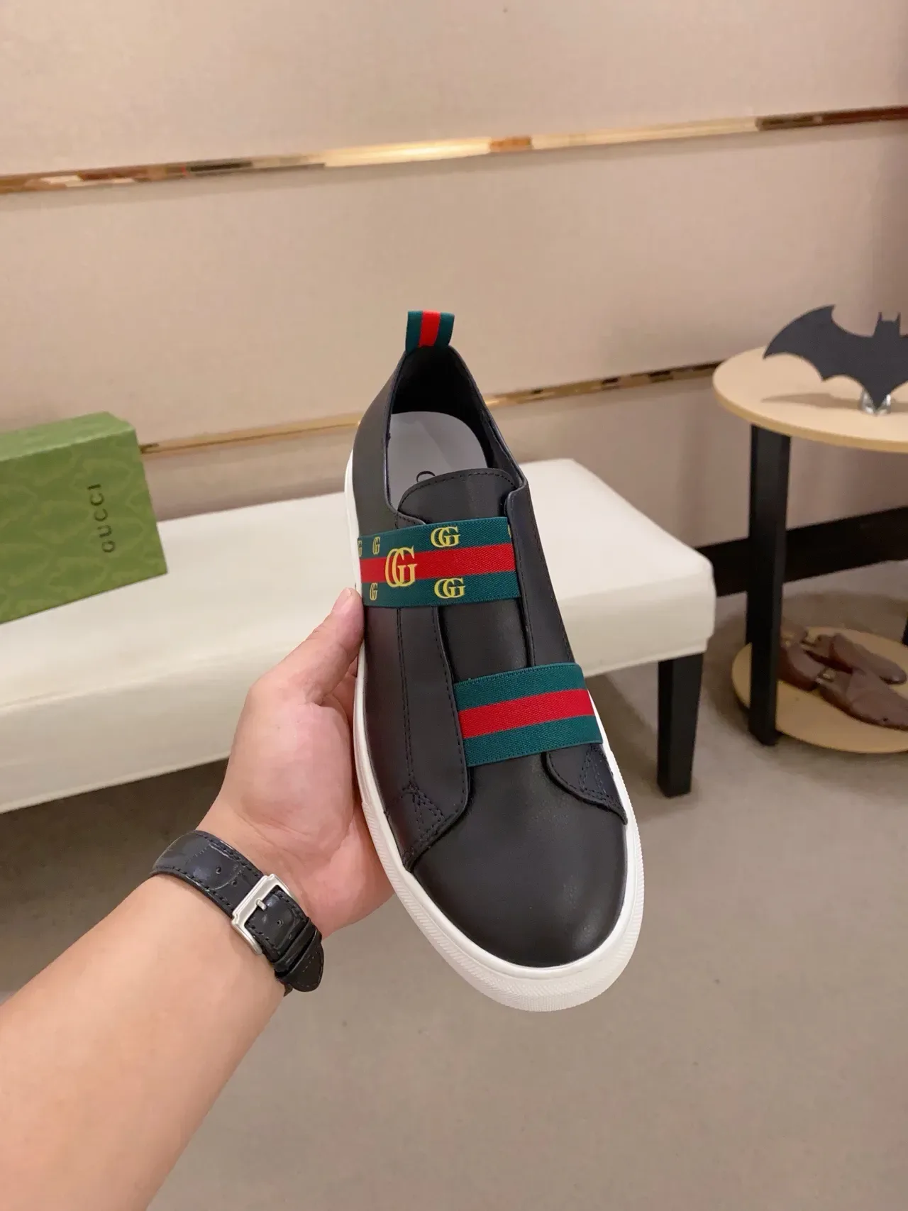 Gucci أسود أخضر منزلق جلد علوي أسلوب حياة رياضي 3