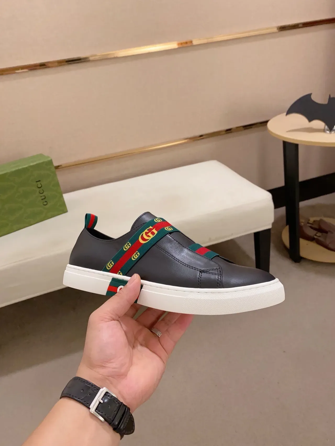 Gucci أسود أخضر منزلق جلد علوي أسلوب حياة رياضي 5