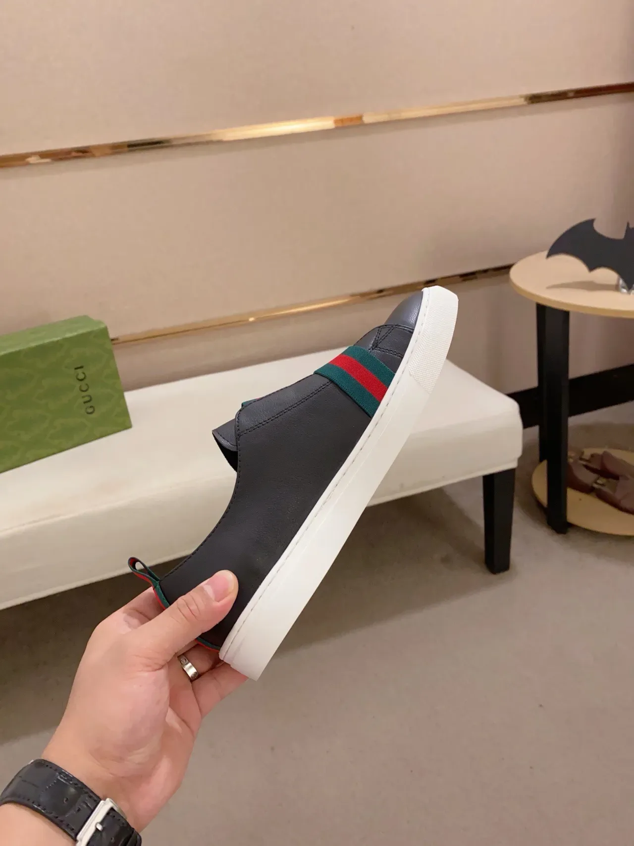 Gucci أسود أخضر منزلق جلد علوي أسلوب حياة رياضي 6