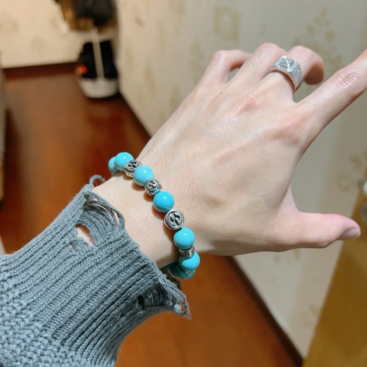 Gucci Blue Silver Beaded Stretch Bracelet 2