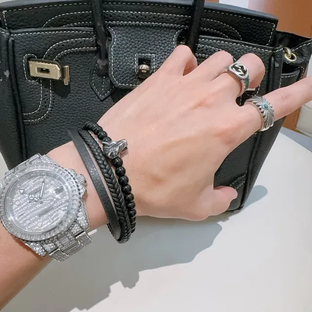 Gucci Pulsera de Cuero Trenzado y Cabeza de León con Perlas 4