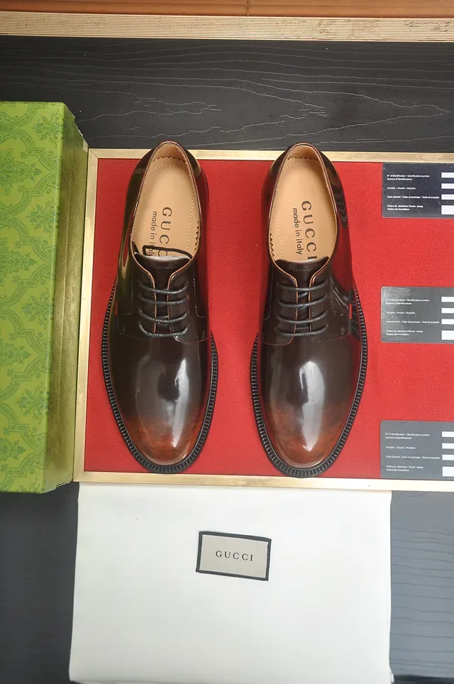 Gucci 棕黑抛光皮革圆头牛津鞋 5