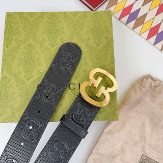 Gucci Double G 黑色金色 穿孔 压纹 GG Monogram 皮革腰带
