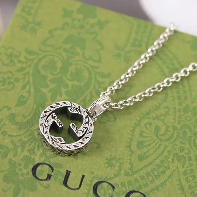 Gucci Double G Interlocking Pendant Necklace 7