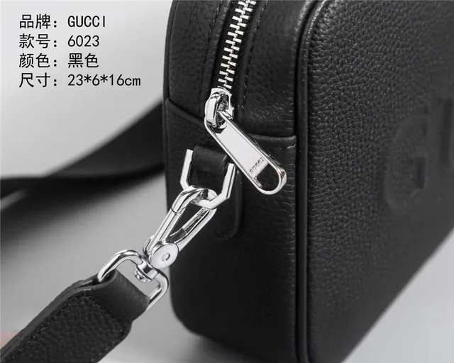Gucci Embossed Logo Bolso Cruzado Cuero Negro Texturizado 5