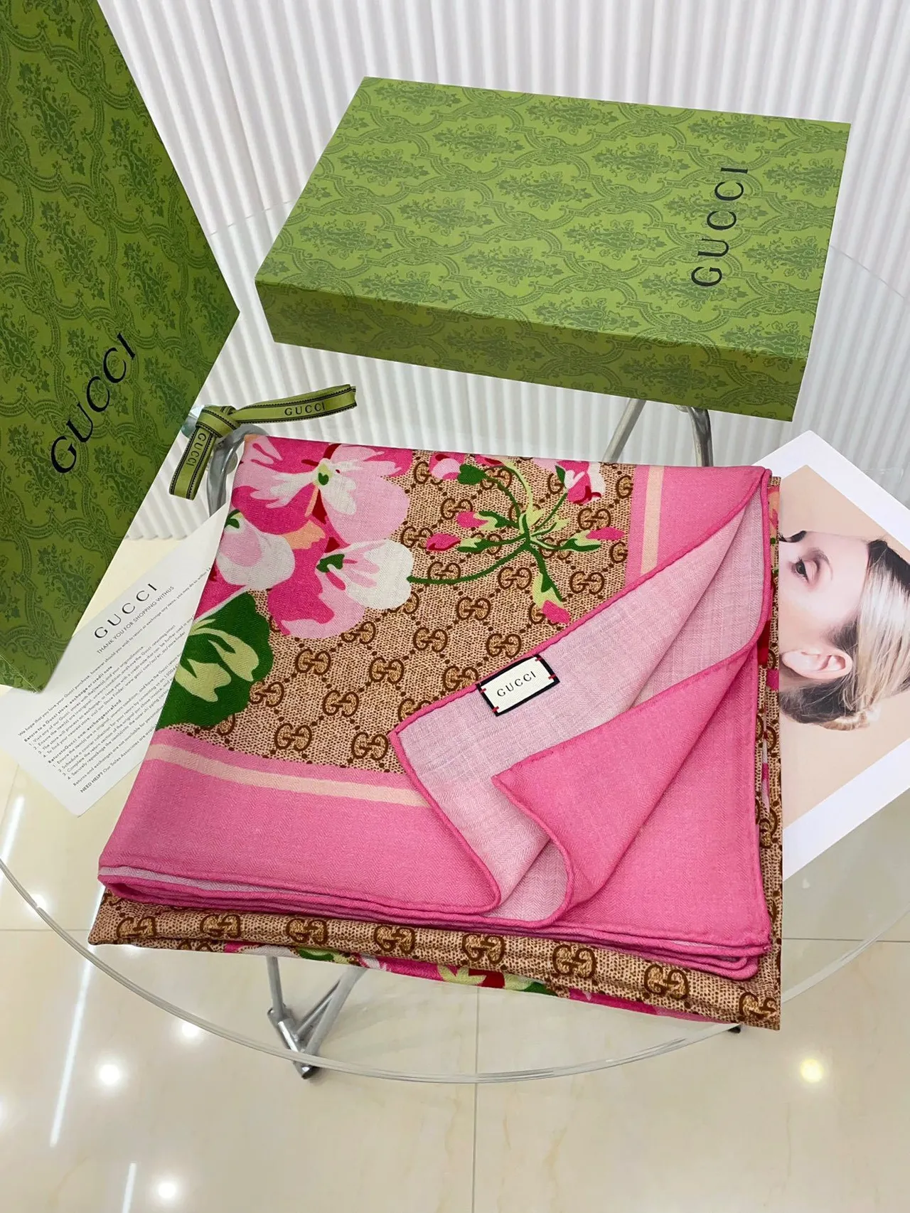 Gucci ফুল-প্রিন্ট গোলাপি রেশম স্কার্ফ 5