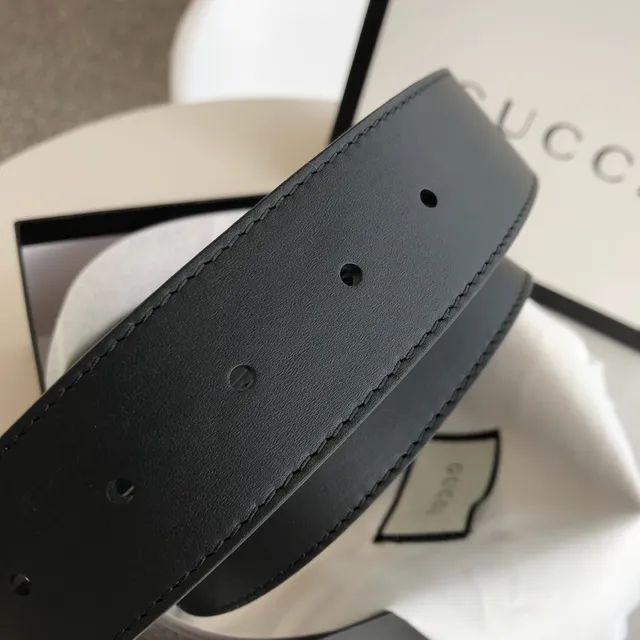 Gucci GG Marmont Black Gold Interlocking G Buckle Smooth Leather Belt 4
