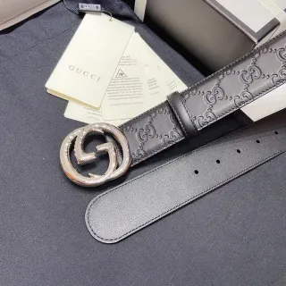 Gucci GG Marmont 压印花纹 黑色皮革腰带