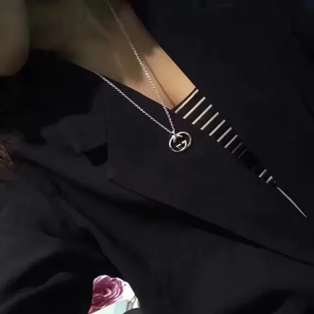 Gucci GG Marmont Interlocking G Gold-Tone Necklace 2