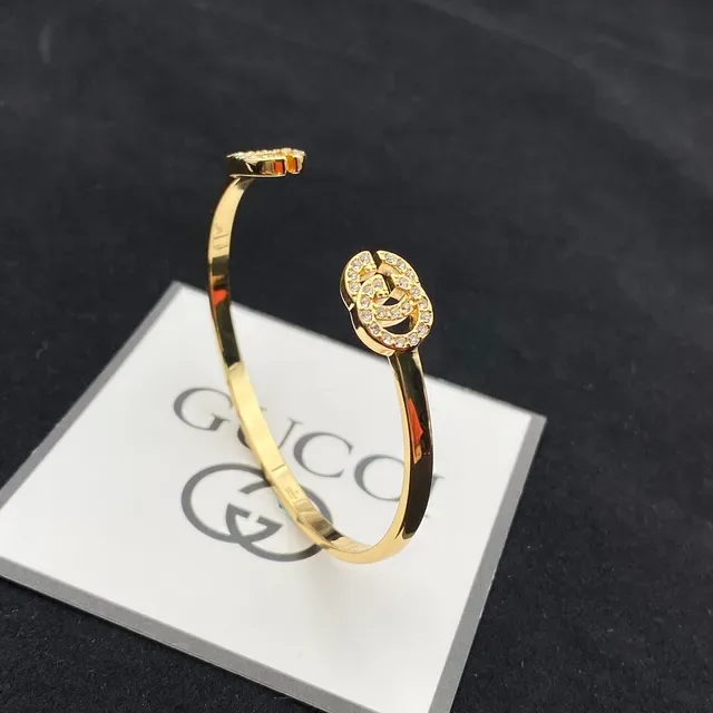 Gucci GG Marmont Pavé-Crystal Interlocking GG Pulseira Aberta de Punho 3