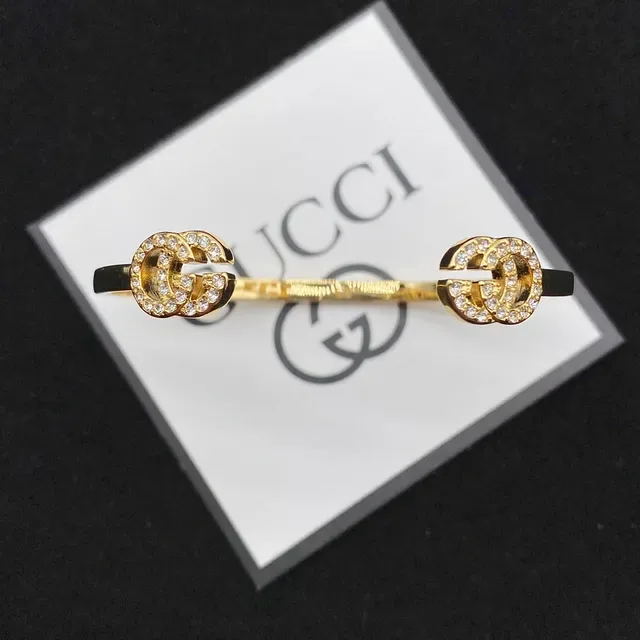 Gucci GG Marmont Pavé-Crystal Interlocking GG Pulseira Aberta de Punho 5