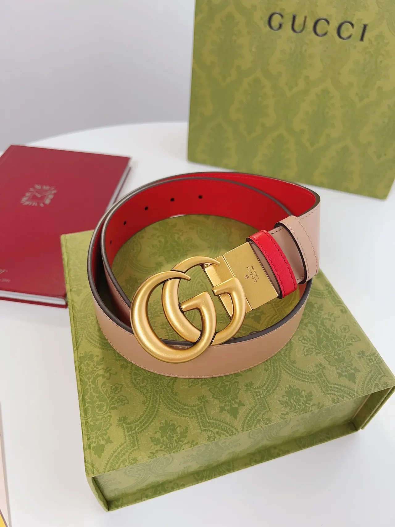 Gucci GG Marmont Ceinture en cuir rouge et beige réversible 2