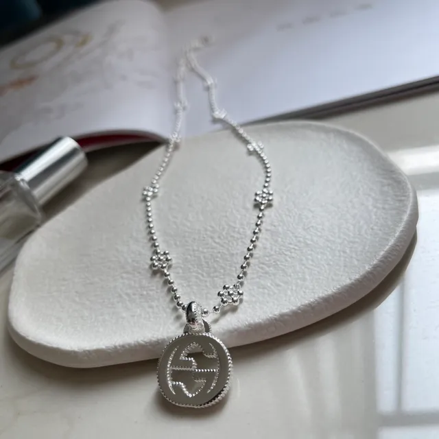 Gucci GG Marmont 银色 interlocking G Logo 吊坠 球珠链 项链 5