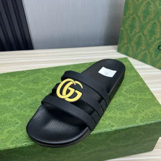 Gucci GG Marmont Slide 黑色黄色橡胶结构 双带设计 拖鞋