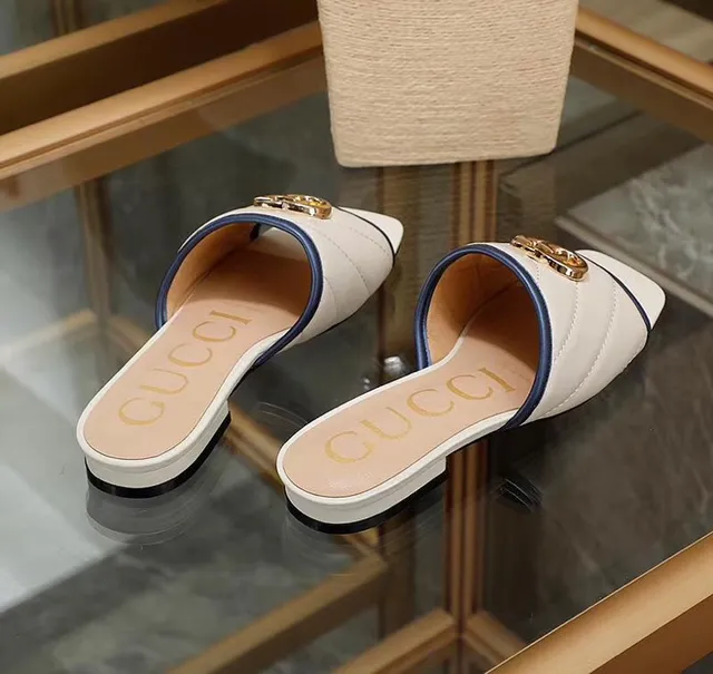 Gucci GG Marmont White Navy Quilted Leather Interlocking G Buckle Slippers 3