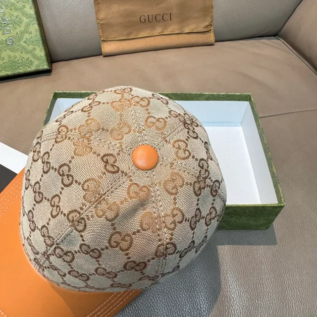 قبعة بيسبول Gucci GG Monogram Canvas و جلد برتقالي 6