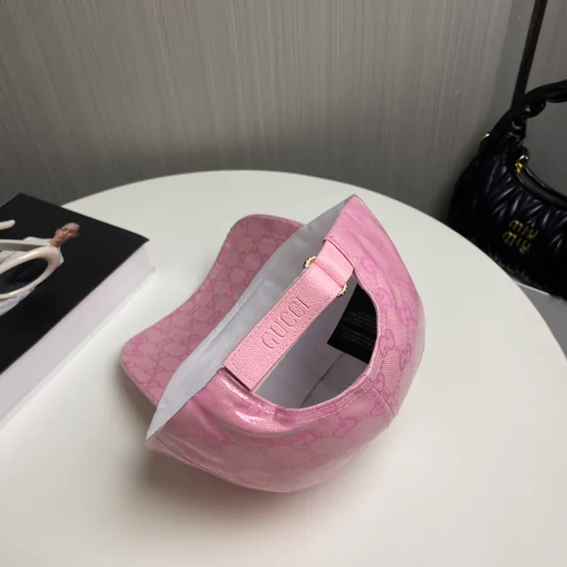 古驰 GG Monogram 粉色涂层棒球帽 4