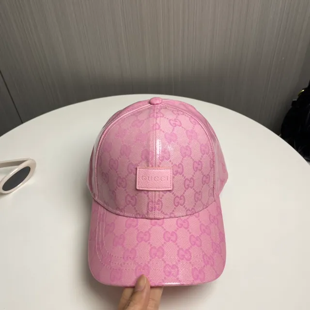 古驰 GG Monogram 粉色涂层棒球帽 9