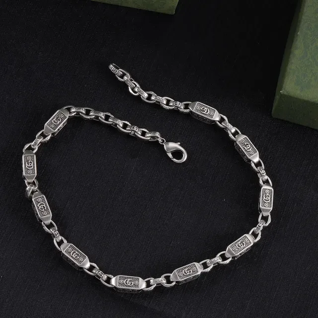 Gucci 金银双色金属 Interlocking G 图案项链 6