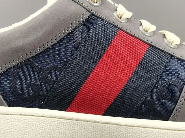 Gucci 灰色海军蓝低帮混合材质生活方式运动鞋 6