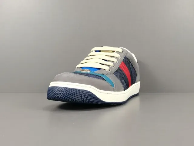 Gucci 灰色海军蓝低帮混合材质生活方式运动鞋 15