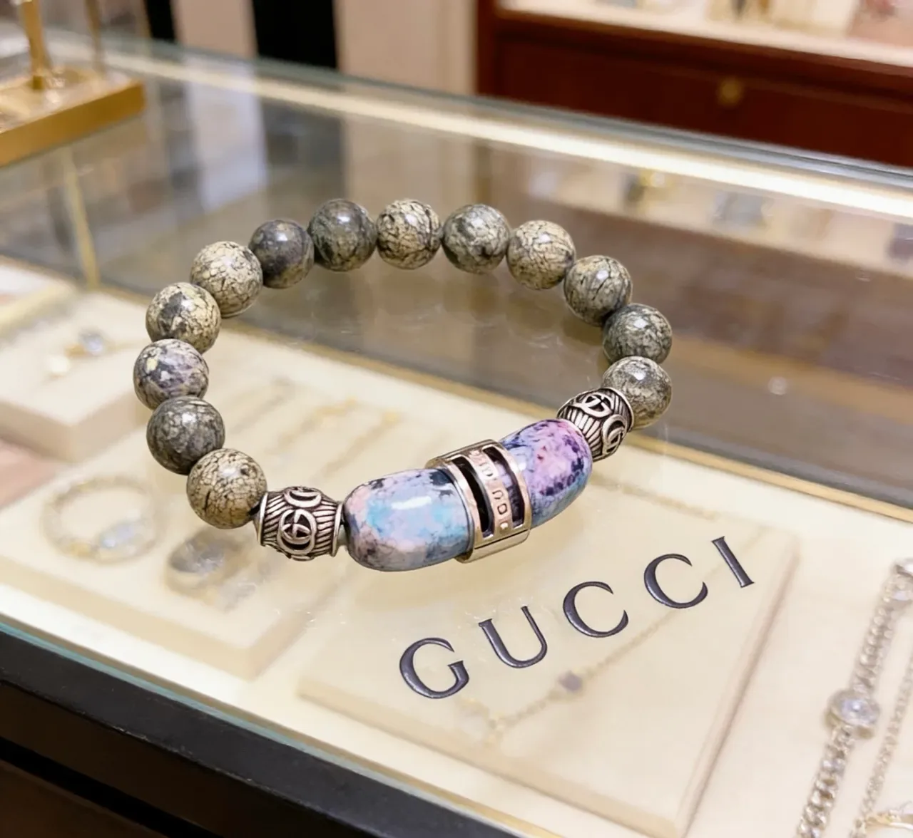 Gucci Green Blue Beaded Stretch Mottled Stone Beads Bracelet 3