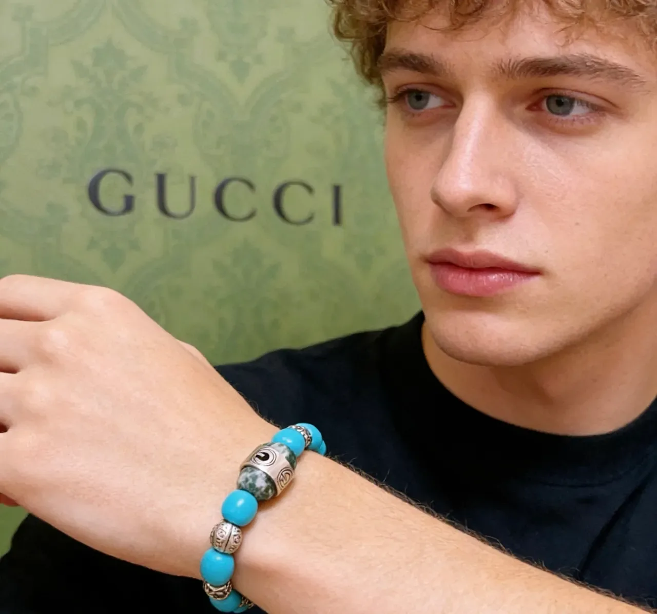 Gucci Green Blue Beaded Stretch Mottled Stone Beads Bracelet 4