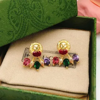 Gucci শের মাথা বহু রত্ন কানের দুল