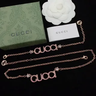 سوار Gucci لوجو ذهب وردي كريستال سلسلة