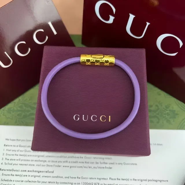 Gucci Navy Silver Pulsera de Cuero Redonda con Cordón Cilíndrico Broche Grabado en Metal 5