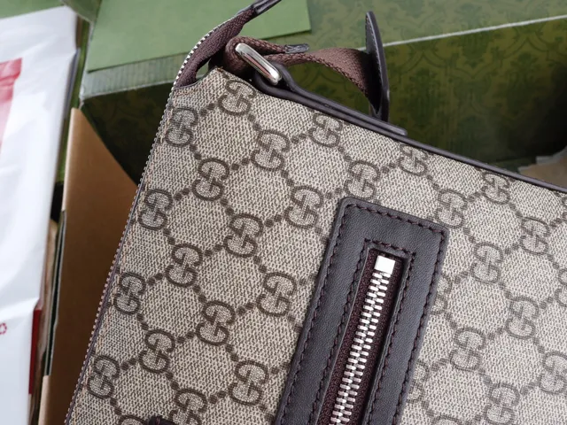 Gucci Ophidia Beige Brown GG Monogram Canvas Leather Trim Messenger Bag 4