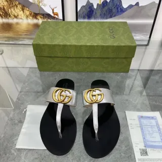 Gucci Ophidia Sandálias Pretas Prateadas Logo-Strap Metálicas Casual