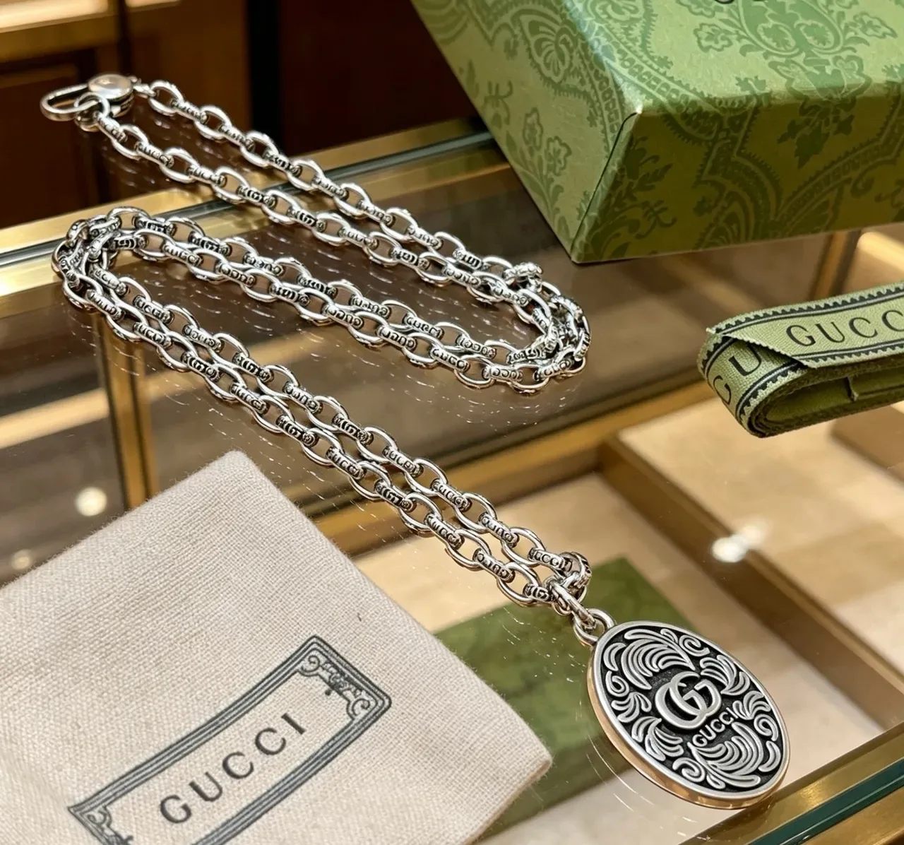 Gucci Ophidia Collier Chaîne à Maillons Lourd Argenté avec Gravure de Marque 6