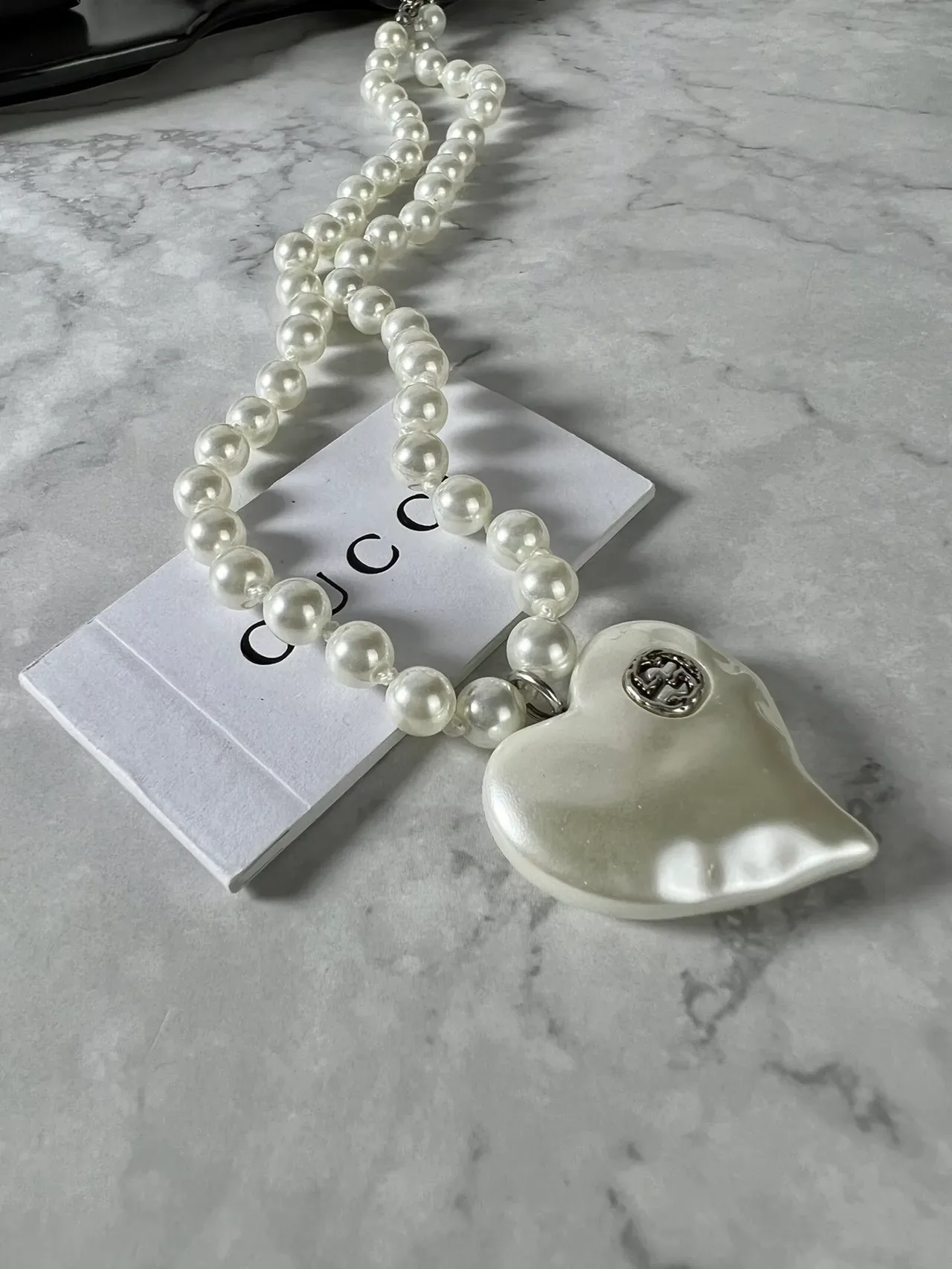 Gucci Pearl Strand Heart Pendant Necklace 5