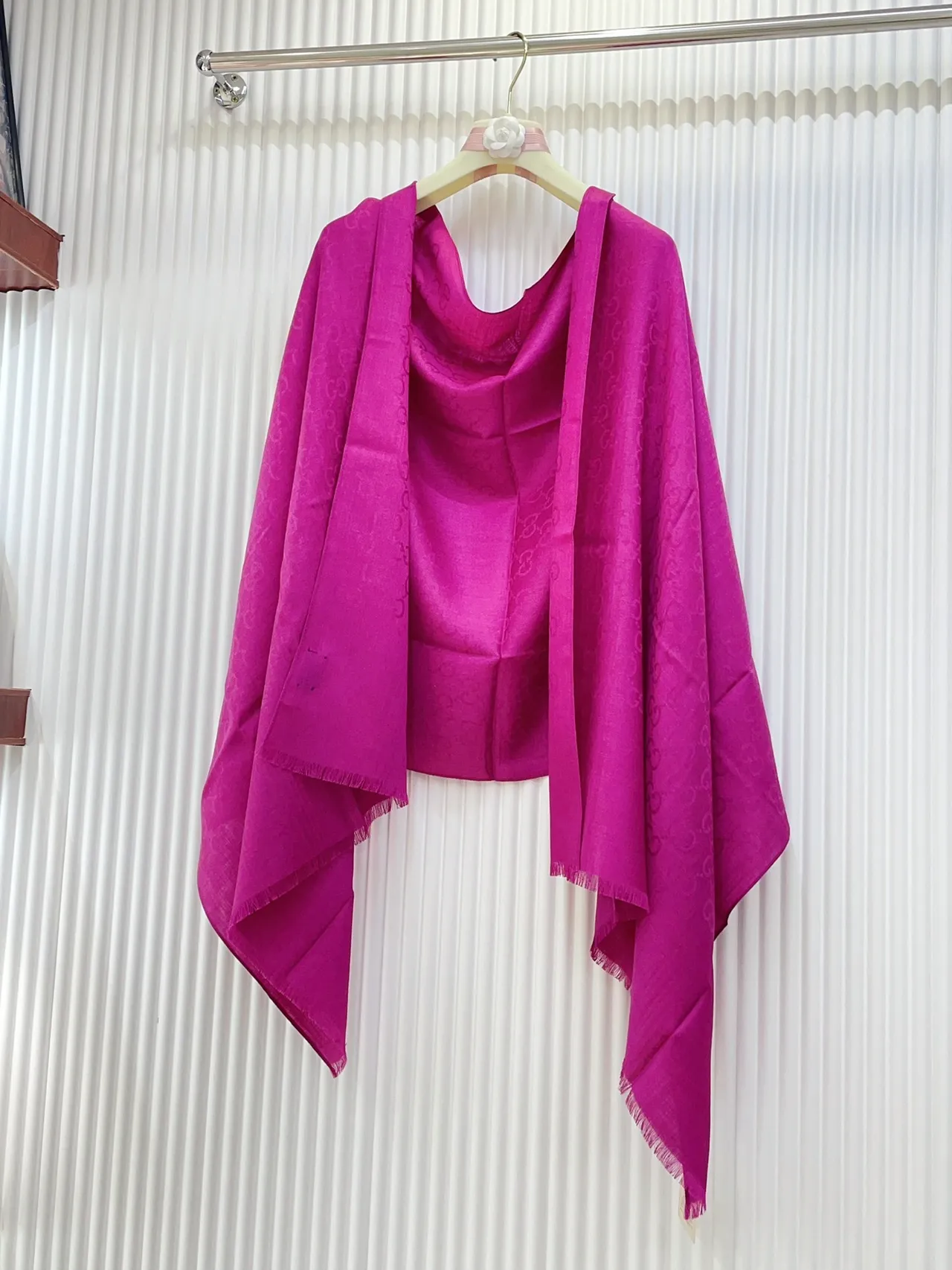 Gucci Pink Vibrant Woven Texture Silk Scarf 6