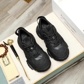 Gucci Rhyton কালো Monogram চাঙ্কি স্নিকার্স