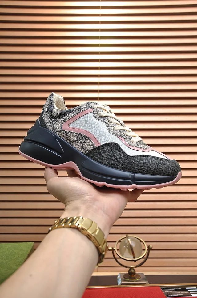 Gucci Rhyton GG Monogram Bordure Rose Sneakers Épaisses 3
