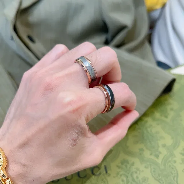 Gucci Rose Gold Wood Inlay Multi-Stripe Ring 2