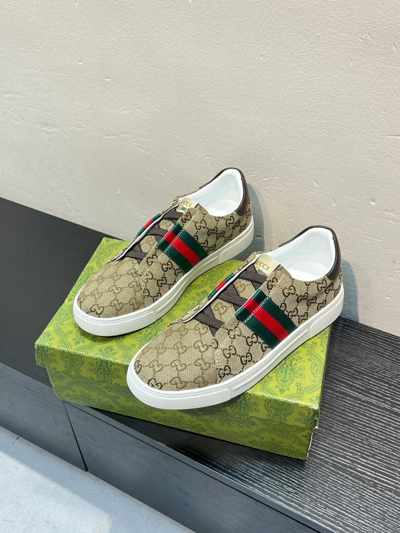 Gucci Screener bege GG Monogram canvas Slip-On Lifestyle sneakers 3