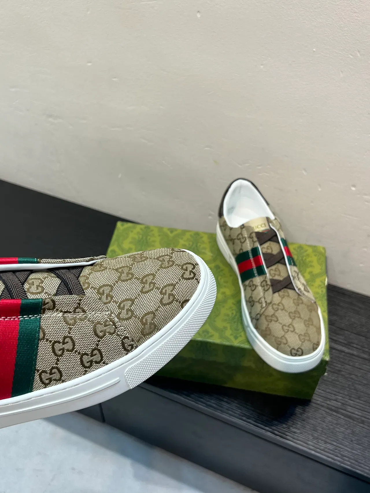 Gucci Screener bege GG Monogram canvas Slip-On Lifestyle sneakers 8