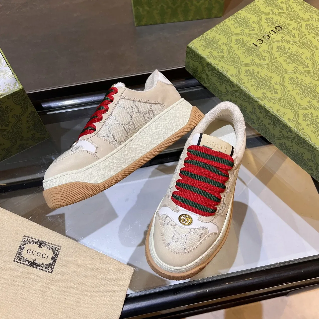 Gucci Screener Beige GG Monogram Web Stripe أحذية رياضية بنمط حياة 8