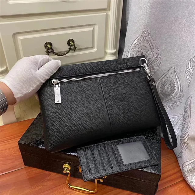 Gucci Screener काला पेबल्ड लेदर एंवेलप क्लच 8