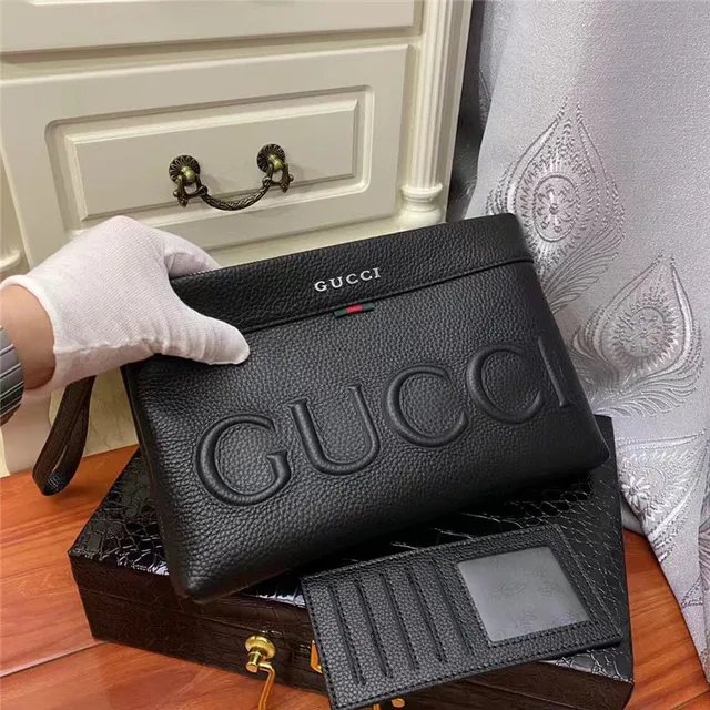 Gucci Screener काला पेबल्ड लेदर एंवेलप क्लच 9