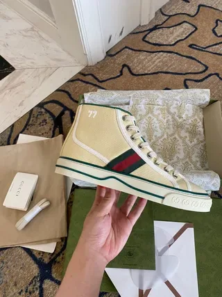 Gucci Screener Chaussures Lifestyle En Toile Cream Rayures Web Hautes 3